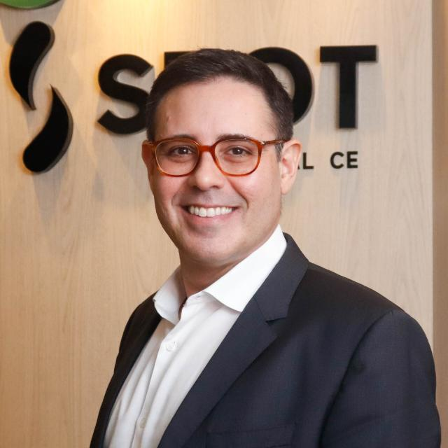 Dr. Rafael Gomes Leitão